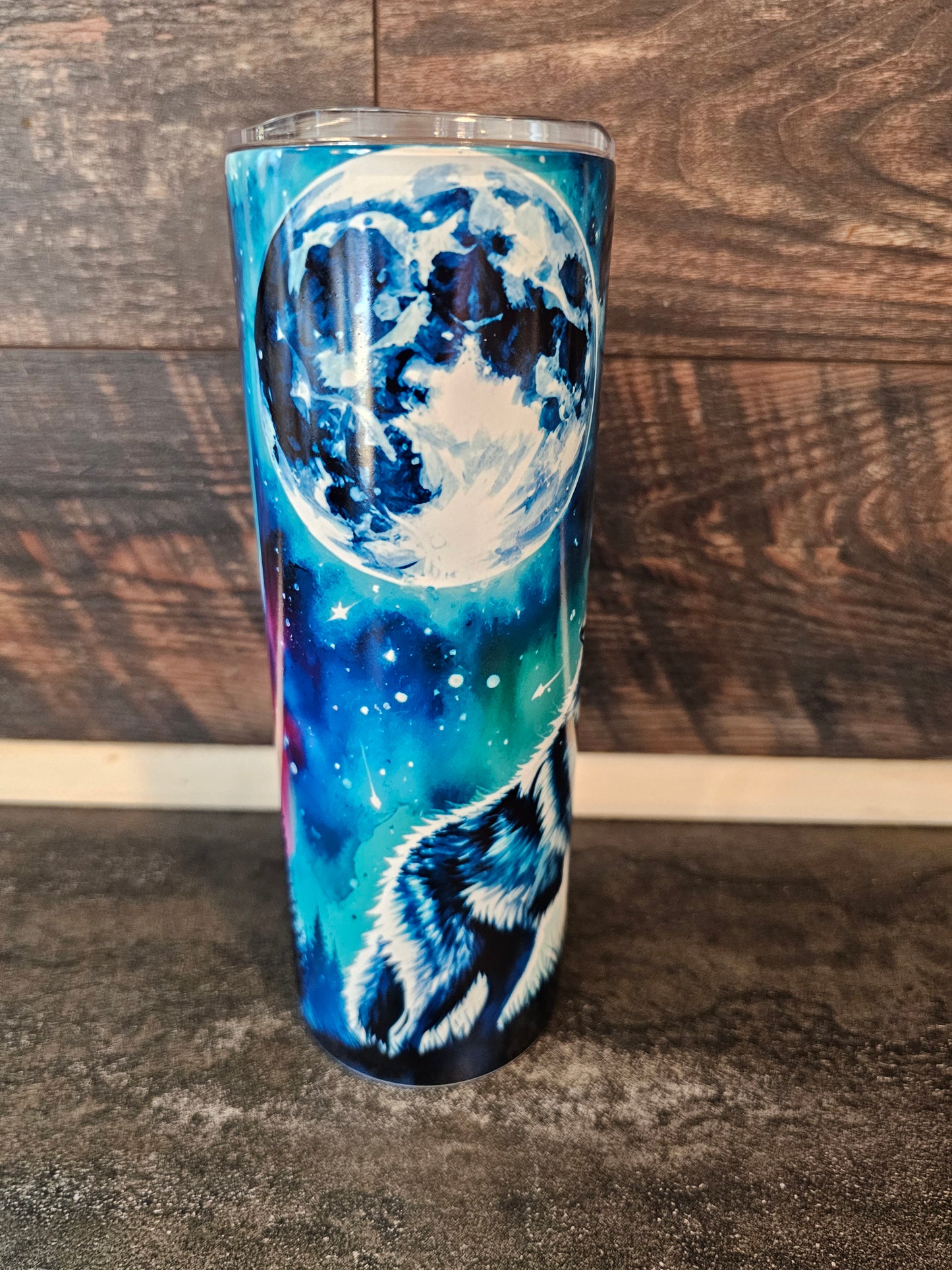 Wolf Howling At The Moon 20oz Tumbler