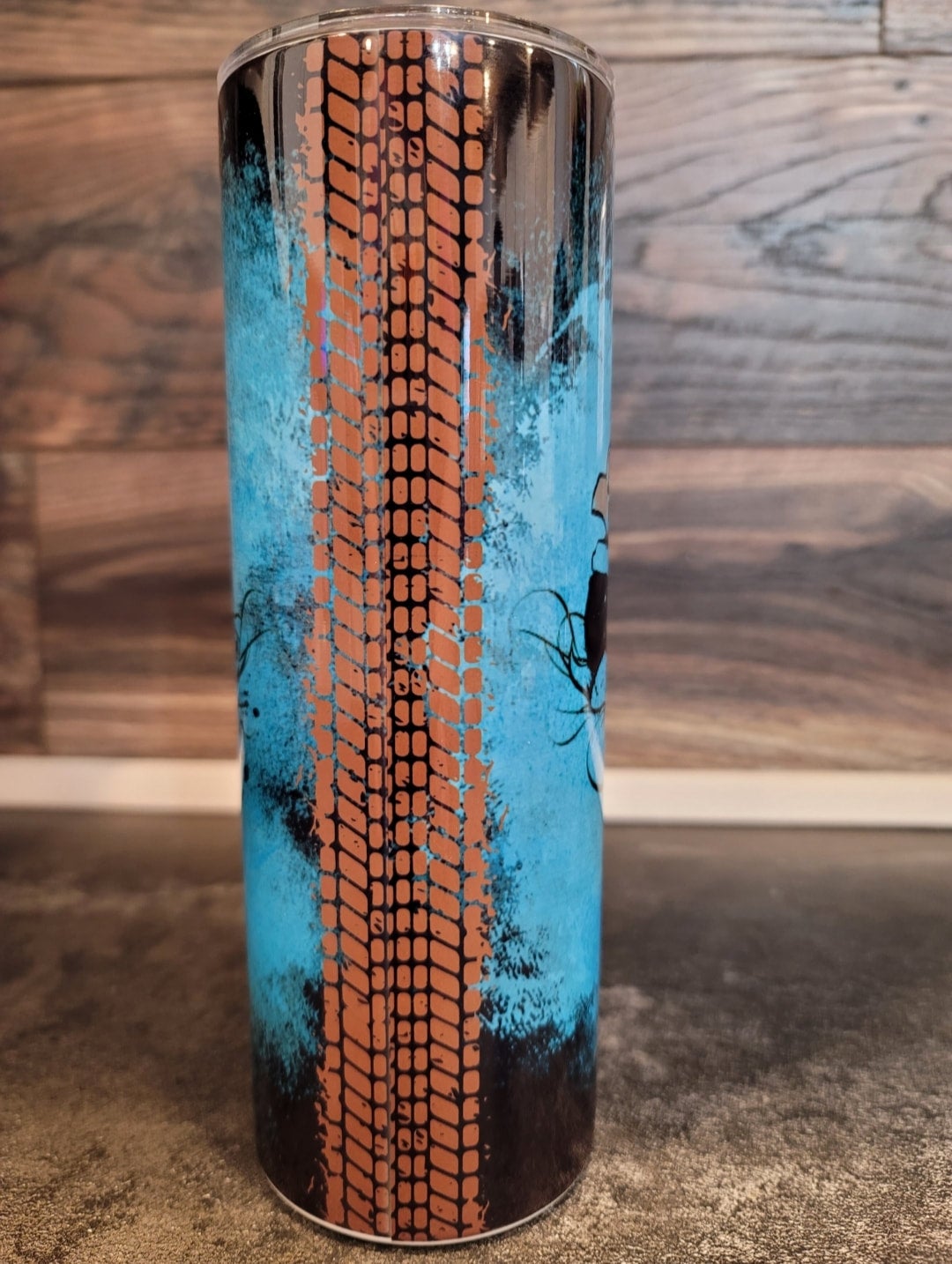 Jeep on blue 20oz