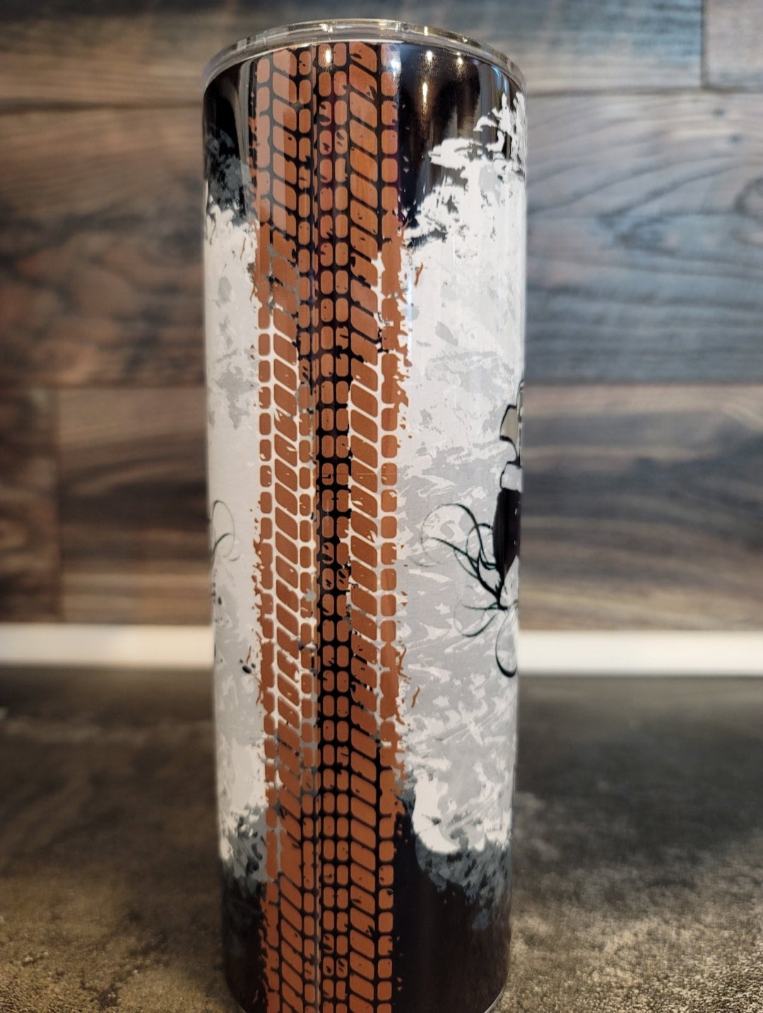 Jeep on black 20oz
