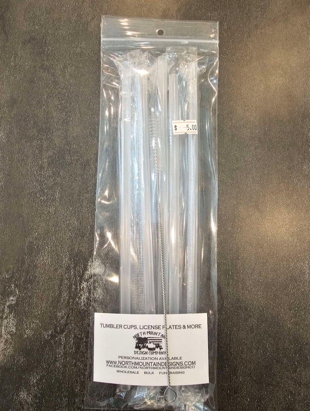 20oz Tumbler plastic straws